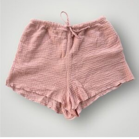 Zara Pants - Zara crinkle tie shorts size XS pockets, pink cotton blend casual beach